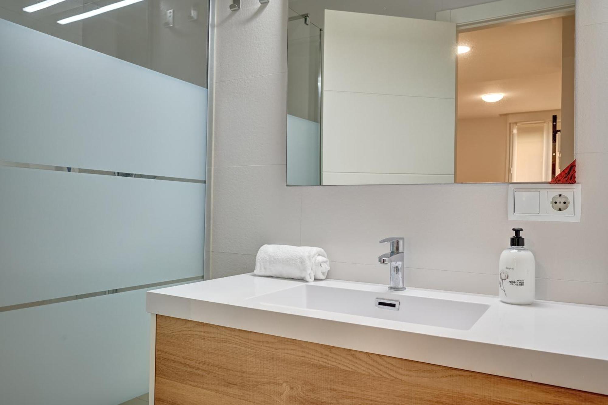 Apartamento Espolon By Clabao โลโกรโญ ภายนอก รูปภาพ